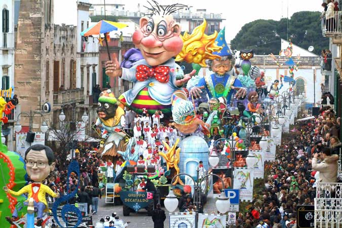 El Carnaval de Putignano 2013