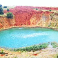 Descubre la cantera de Bauxita de Otranto